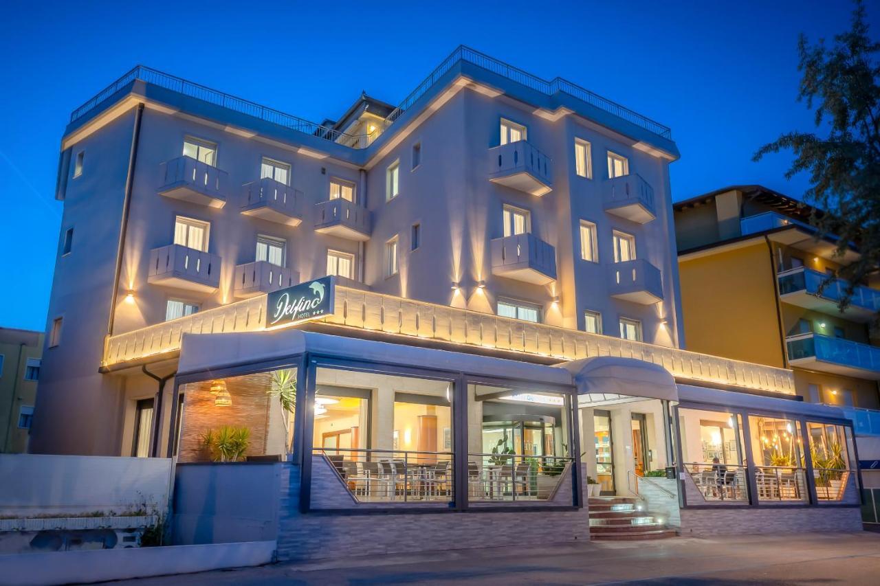 Hotel Delfino Caorle Exterior foto